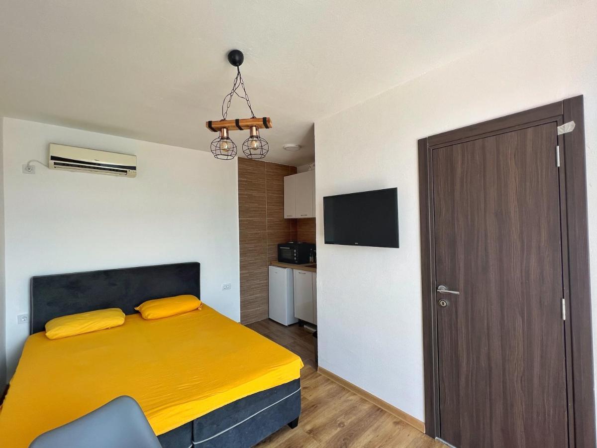 Vranjina Jg Studio Apartment מראה חיצוני תמונה