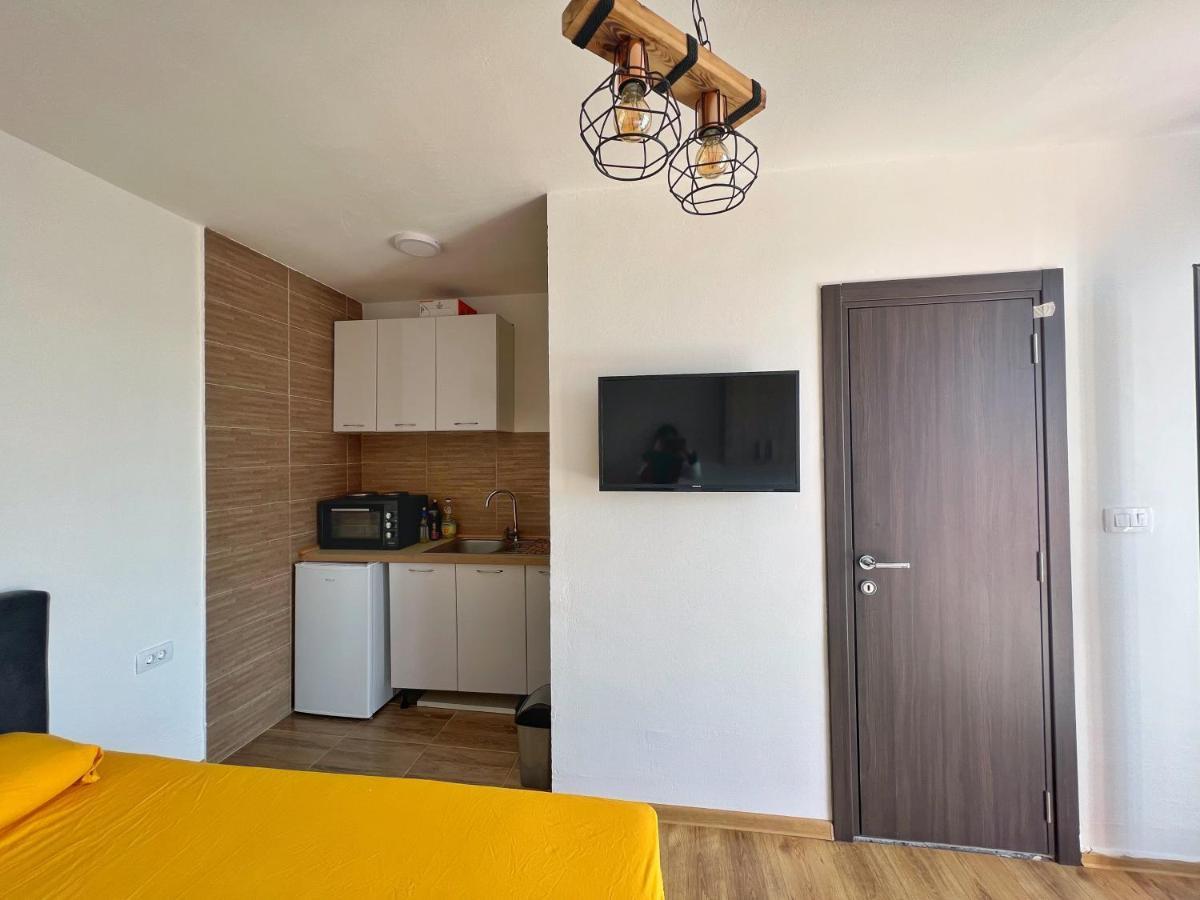 Vranjina Jg Studio Apartment מראה חיצוני תמונה